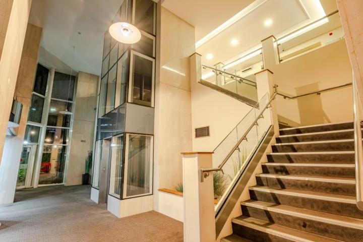Luxurious Apartment - Birmingham City Centre Экстерьер фото